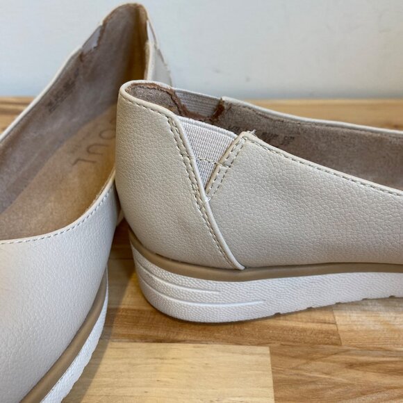 Womens Soul Naturalizer Slip-On Flats ecru Beige Comfort Shoes Size 5 vegan leat - Picture 9 of 16